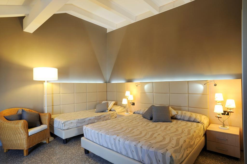 Residence Oliveto Ceriale Zimmer foto
